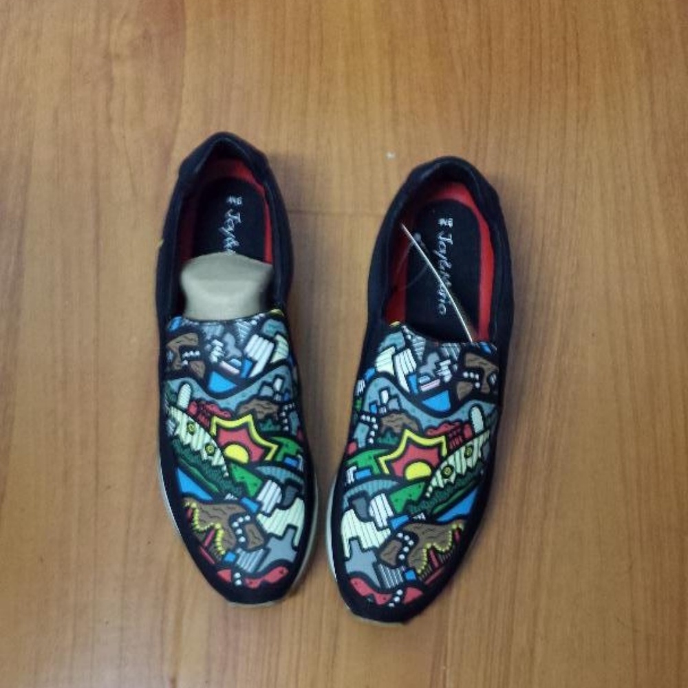 Mens Slip On Sneakers